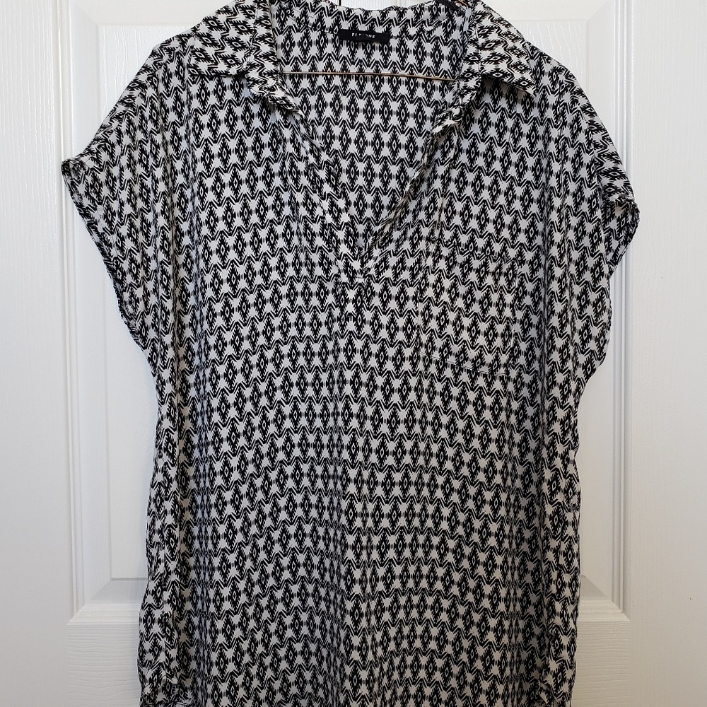 Pleione Collared Blouse